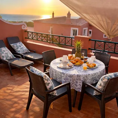 Casa Da 86 - 2 Bedrooms & Seaview Town House , Salt Water Pool , Wifi Luz