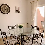 Casa Da 86 - 2 Bedrooms & Seaview Town House , Salt Water Pool , Wifi Vakantiehuis